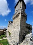 2021-09-22 14.15.08-1 Festung in San Marino.jpg